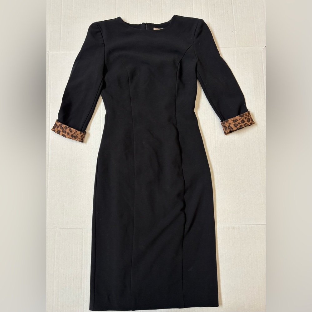 Classic Black Sheath Silhouette  Leopard Print Cuffs By Skinnybe Size 2 Petite